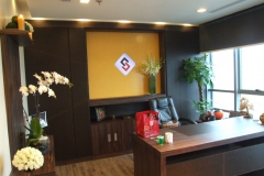 11_Office_Mrs-Tra-My-CEO