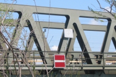 10_auf-der_Brücke_2